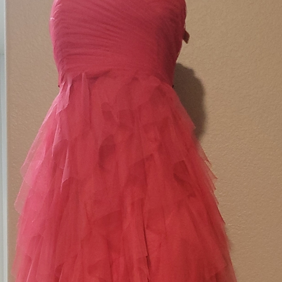 Dress - Picture 5 of 5